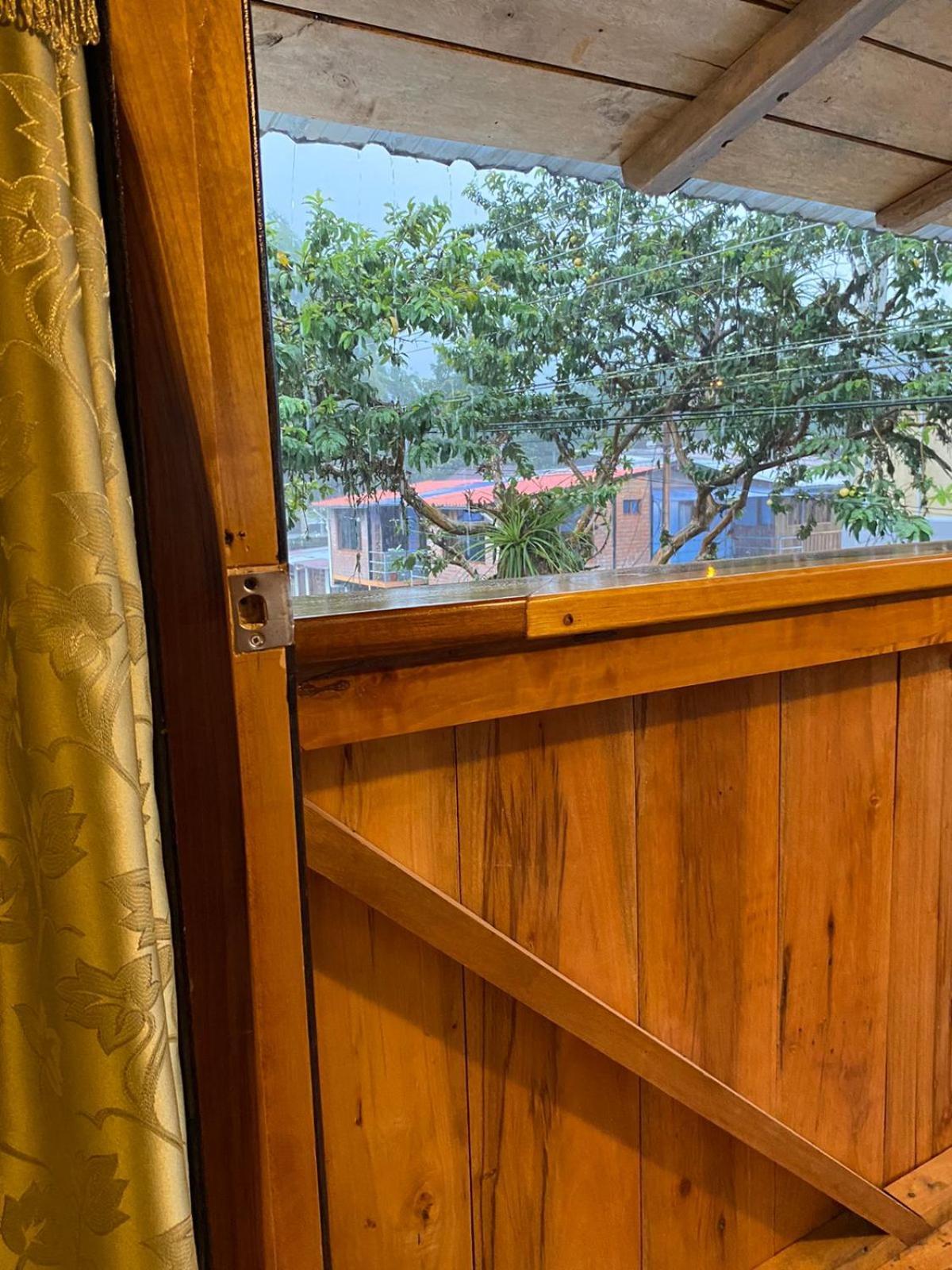 Guayabo Hostal Mindo Εξωτερικό φωτογραφία