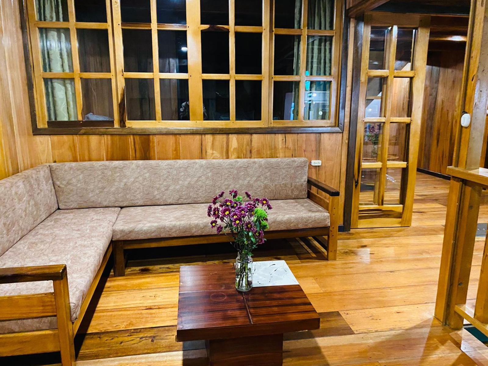 Guayabo Hostal Mindo Εξωτερικό φωτογραφία